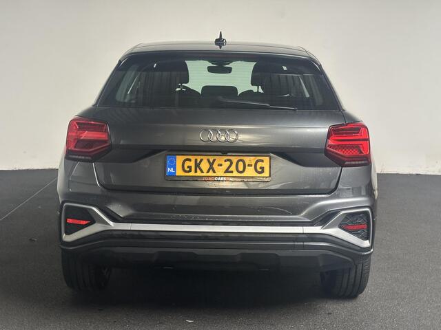 Audi Q2 35 TFSI S-Line Edition Navigatie Apple Carplay/Android auto Camera Climate Control Electrische kofferbak Adaptive Cruise control Parkeer sensoren