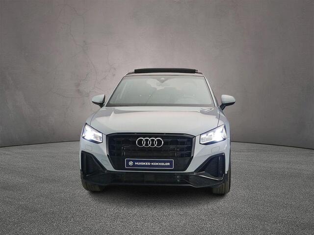 Audi Q2 35 TFSI S Edition | Pano | Optiek zwart | Achteruitrijcamera | Matrix | Carplay | 18 inch |