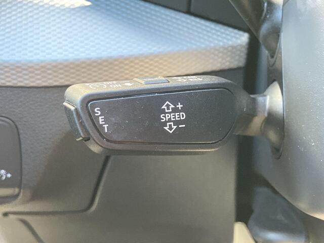 Audi Q2 30 TFSI/110PK Advanced edition · Navigatie · Parkeersensoren · Apple/Android Car Play ·