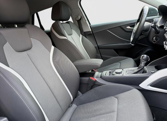 Audi Q2 35 TFSi 1.5 150pk Aut. S-line, Clima | Navi & CarPlay | Nano gray