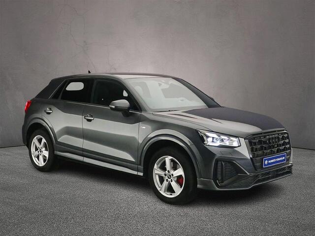 Audi Q2 35 TFSI S Edition | Apple/Android Play | Adpative Cruise | Camera | Matrix LED | Sfeerverlichting | Comfort-pakket plus | Assistentie pakket Parking |