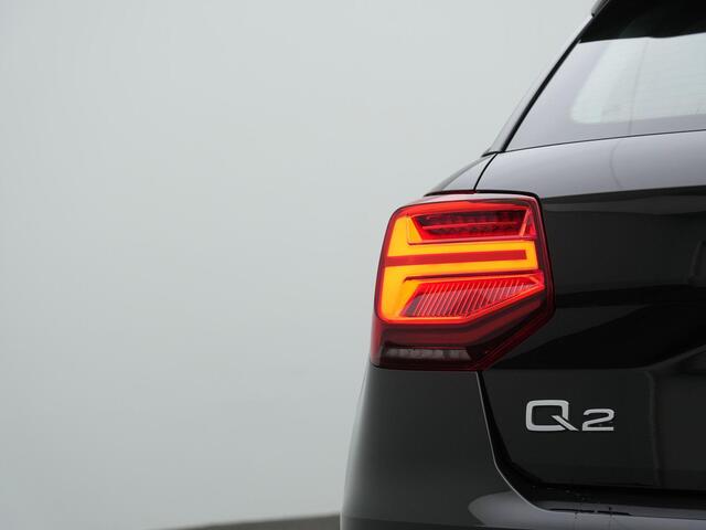 Audi Q2 35 TFSI 150 pk S-tronic Ambition | Sportstoelen | Stoelverwarming | Navigatie