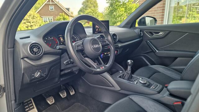 Audi Q2 1.4 TFSI CoD S-Line, Leder, Navi, NL Auto
