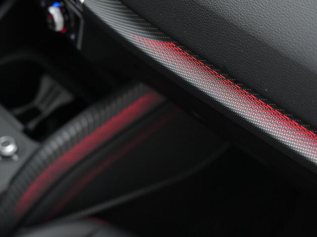Audi Q2 35 TFSI 150 pk S-tronic S-Line | Trekhaak | Leder fijnnappa | Matrix LED | Achteruitrijcamera | Navigatie | Adaptive Cruise