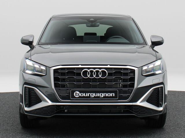 Audi Q2 S edition 35 TFSI | 150 PK | Privacy glas | 17 inch | Park assist | Stoelverwarming |