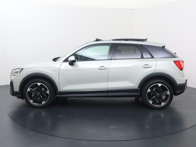 Audi Q2 35 TFSI S Edition | 150 PK | Automaat | Adaptive Cruise Control | Panoramadak | Achteruitrijcamera | Navigatiesysteem | S-Line |
