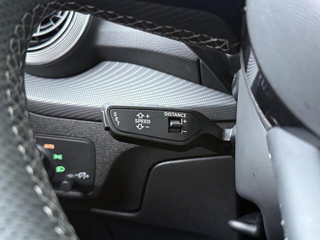 Audi Q2 35 TFSI S Edition | 150 PK | Automaat | Adaptive Cruise Control | Panoramadak | Achteruitrijcamera | Navigatiesysteem | S-Line |