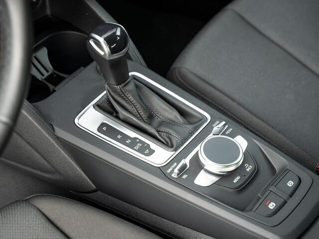 Audi Q2 35 TFSI S Edition