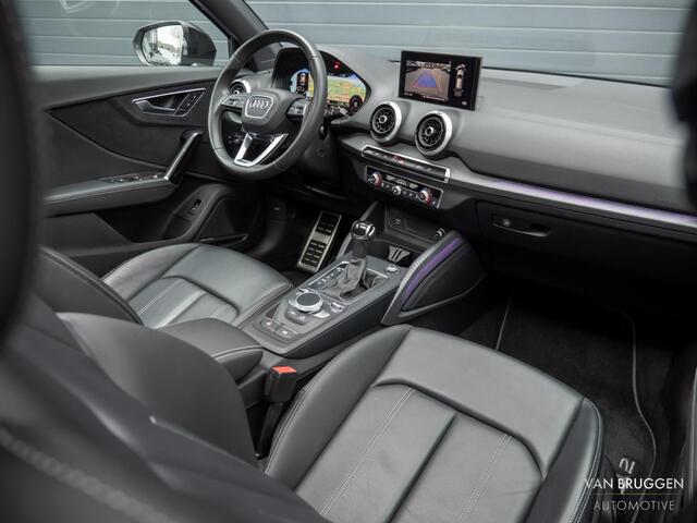Audi Q2 35 TFSI S-Line Pano B&O Sfeer Keyless Camera 19" CarPlay ACC