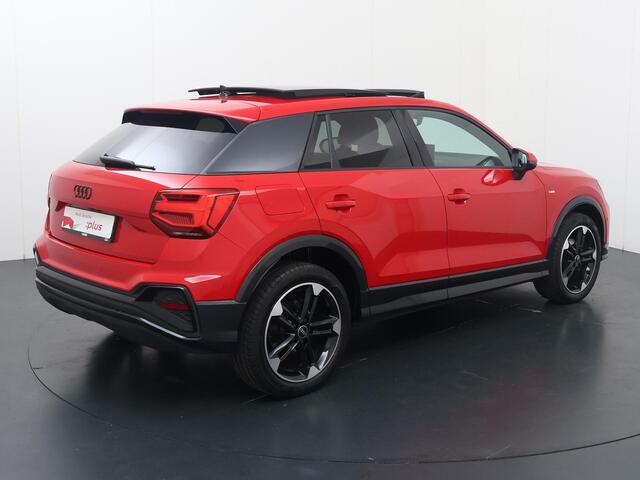 Audi Q2 35 TFSI S Edition | 150 PK | Automaat | Trekhaak | Panoramadak | S line | Adaptive cruise control |