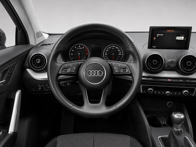 Audi Q2 1.0 TFSI Sport Black-White Stoelverwarming| Privacy glass|Climate control|Cruise control|