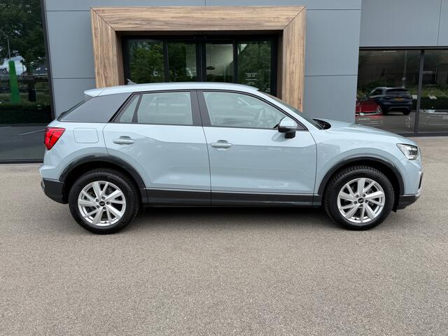Audi Q2 35 TFSI 150pk S-tronic Advanced | Virtual | Camera | Keyless | Elek. Achterklep | Carplay | Stoelverwarming | Rijklaar incl. garantie