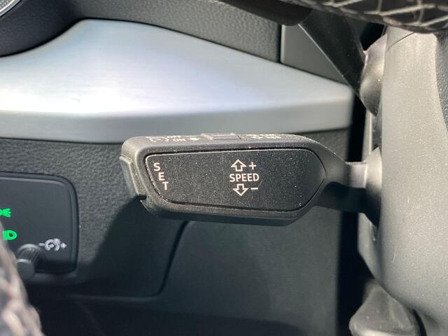 Audi Q2 35 TFSI 110kW/150PK S Line · Panoramadak · Drive select · Camera + Parkeersensoren