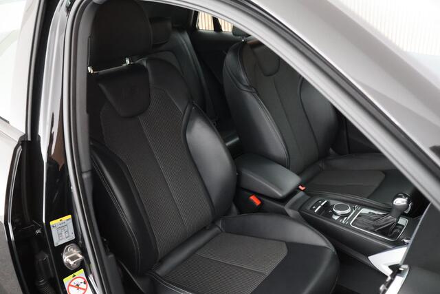 Audi Q2 35 TFSI 150pk S-Tronic S Edition Virtual Cockpit Stoelverwarming Camera 2x S-Line