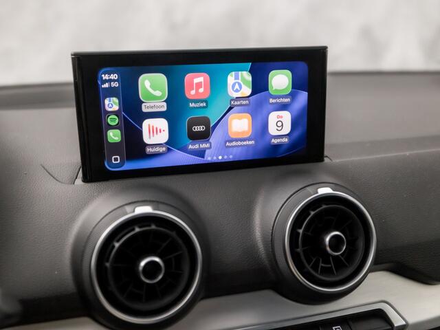 Audi Q2 35 TFSI S-Tronic Sport 150Pk Automaat (VIRTUAL COCKPIT, APPLE CARPLAY, GROOT NAVI, CLIMATE, STOELVERWARMING, SPORTSTOELEN, PARKEERSENSOREN, CRUISE, NIEUWSTAAT)