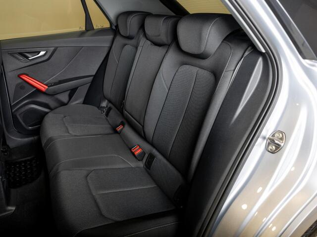 Audi Q2 30 TFSI S-Line Edition / 116pk / Trekhaak / Stoelverwarming /