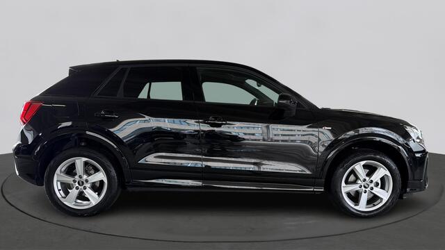 Audi Q2 35 TFSI 150Pk S Edition / Keyless / Digitale Cockpit / Carplay