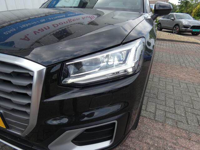 Audi Q2 1.0 TFSI #LIMITED,Clima,Cruise,Navi,Pano,Led,Ambiente