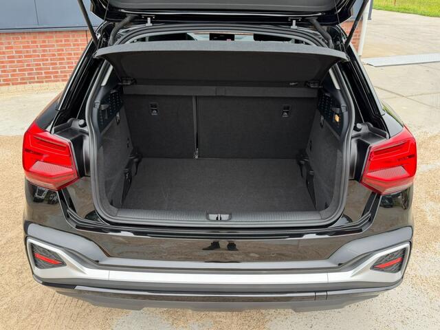Audi Q2 35 TFSI S-tronic S-line Led / Carplay / Navigatie