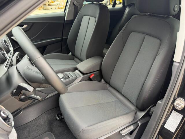 Audi Q2 35 TFSI S-tronic S-line Led / Carplay / Navigatie