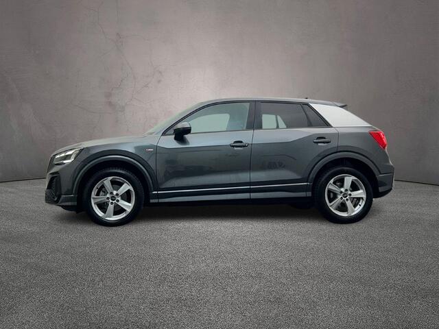 Audi Q2 35 TFSI 150PK S Edition | Achterruitrijcamera | Smartphone-Interface | Parking-Pack | Matrix | 17-Inch | S-line | Privacy-Glas |