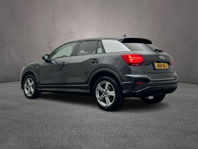 Audi Q2 35 TFSI 150PK S Edition | Achterruitrijcamera | Smartphone-Interface | Parking-Pack | Matrix | 17-Inch | S-line | Privacy-Glas |