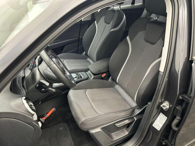 Audi Q2 35 TFSI 150PK Advanced edition | Trekhaak | | Adaptive-Cruise | Stoelverwarming | Achterruitrijcamera | Smartphone-interface |