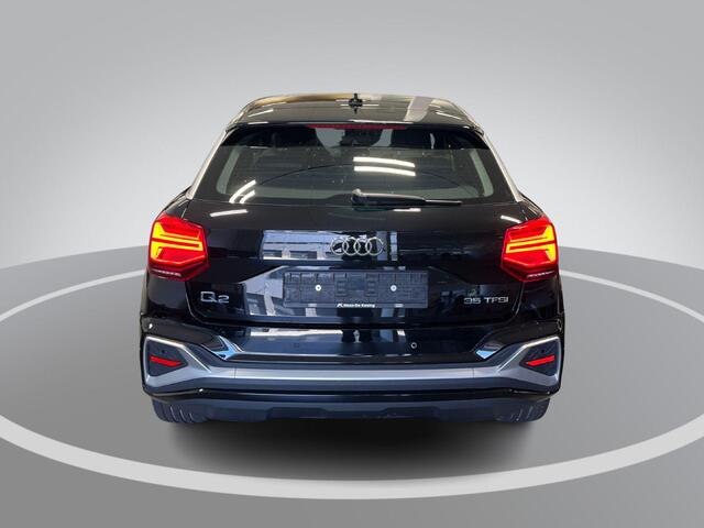 Audi Q2 35 TFSI 150pk S-Tronic S Edition · Camera · Keyless · ACC · Matrix LED · Audi Sound · Apple/Android Car Play · Virtual Cockpit ·