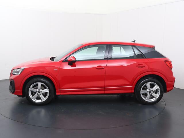 Audi Q2 30 TFSI S Edition | 110 PK | Matrix LED koplampen | Navigatiesysteem | S line | Climate control | Audi virtual cockpit |