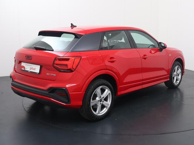 Audi Q2 30 TFSI S Edition | 110 PK | Matrix LED koplampen | Navigatiesysteem | S line | Climate control | Audi virtual cockpit |