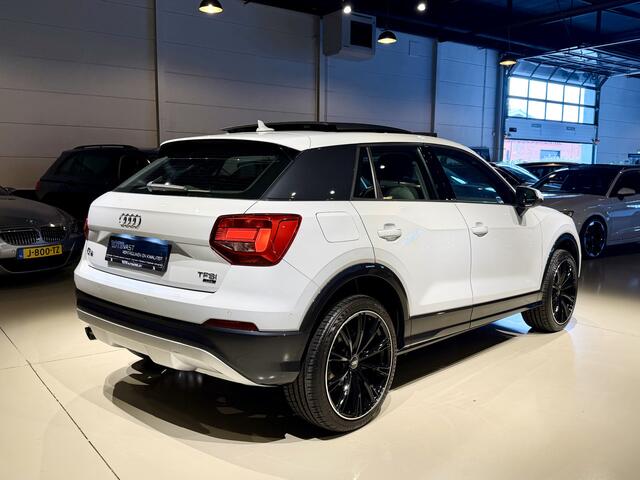Audi Q2 TFSI Proline Panoramadak|Navi|Leer|PDC Wit!