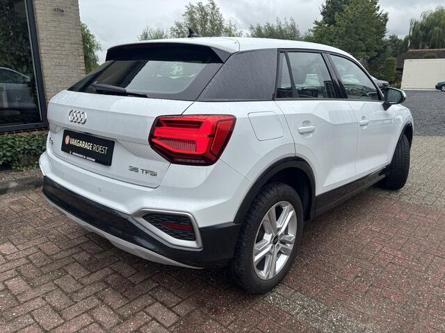 Audi Q2 35 TFSI S Edition Automaat Full LED / Camera / Carplay
