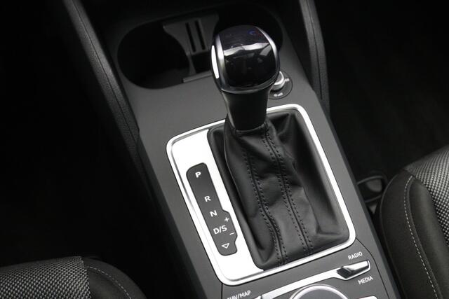 Audi Q2 35 TFSI 150 PK Automaat S-Line Edition, Panoramadak, LED, Camera, Cruise Control