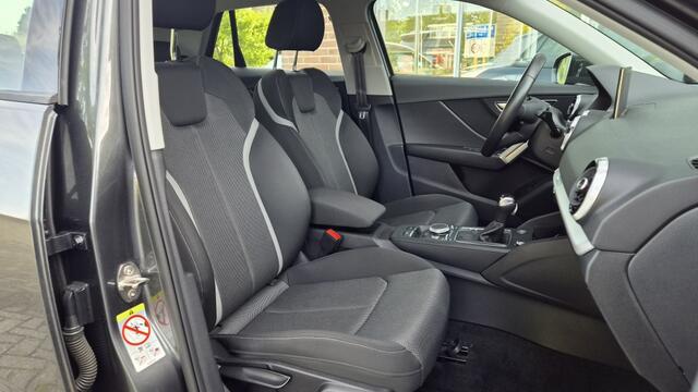 Audi Q2 35 TFSI S edition, Stoelverw, Trekhaak