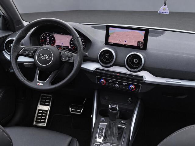 Audi Q2 35 TFSI/150PK S Line · Panoramadak · SONOS Audio · Camera · Apple/Android Car Play · Leder · Stoelverwarming ·