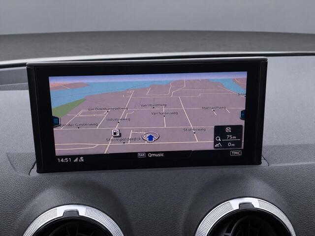 Audi Q2 35 TFSI/150PK S Line · Panoramadak · SONOS Audio · Camera · Apple/Android Car Play · Leder · Stoelverwarming ·