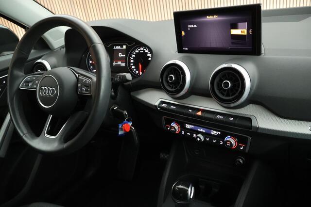 Audi Q2 35 TFSI 150pk S-Tronic S Edition Trekhaak Camera Carplay Adaptive Cruise Stoelverwarming