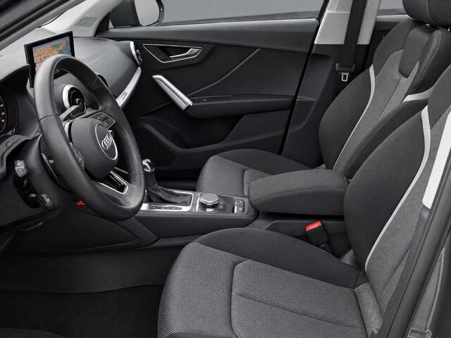 Audi Q2 35 TFSI/150PK S Line Panoramadak · Navigatie · Apple/Android Car Play · Stoelverwarming ·