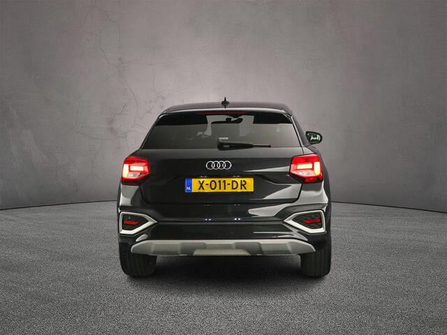 Audi Q2 35 TFSI S Edition | Elektr achterklep | Privacy Glas | Cruise Control | Achteruitrijcamera | Parkeersensoren | Stoelverwarming |