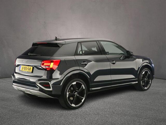 Audi Q2 35 TFSI S Edition | Elektr achterklep | Privacy Glas | Cruise Control | Achteruitrijcamera | Parkeersensoren | Stoelverwarming |