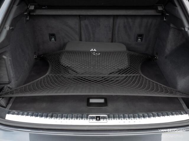 Audi Q3 Sportback 45 TFSI e S-Line Pano E-Stoelen 360-cam BTW 20" ACC CarPlay