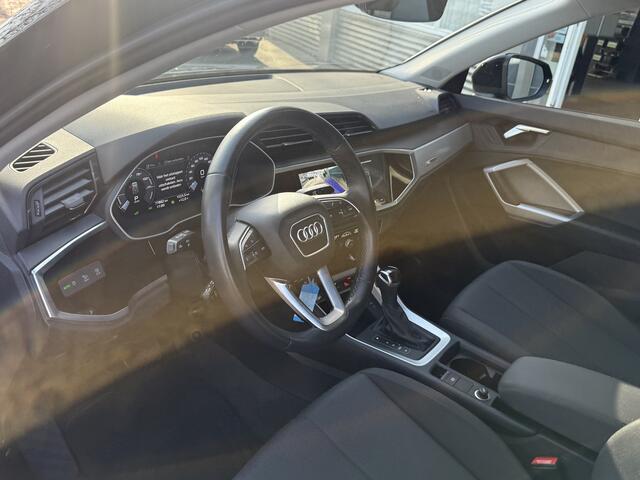 Audi Q3 45 TFSI e RSQ3 Advanced edition Bj 2022 Km 77.000 Hybride,Navi,Clima,Cruise