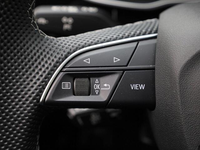 Audi Q3 Sportback 45 TFSIe 180kW/245PK S Line · Panoramadak · Trekhaak · Drive select · Garantie tot mei 2025 of 100000km