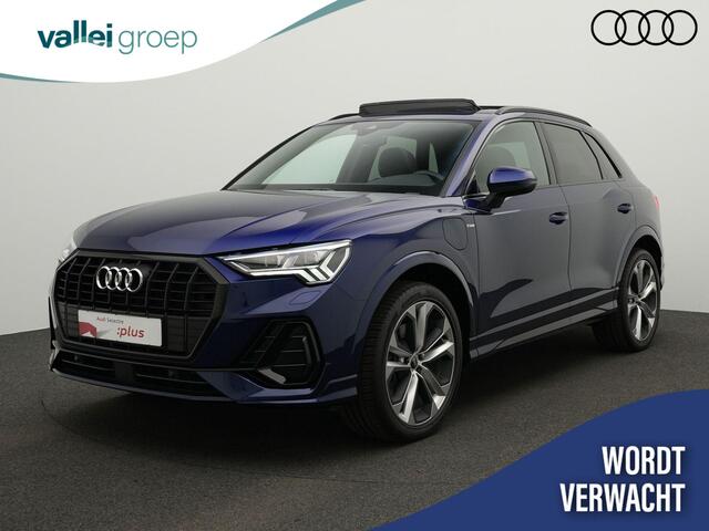 Audi Q3 45 TFSI e 245 pk S-tronic S edition / S-Line | Panoramadak | Matrix LED | SONOS Sound | Leder/alcantara | Stoelverwarming | Parkeersensoren voor/achter