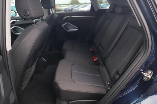 Audi Q3 35 TFSI 150PK S-Tronic Automaat Trekhaak Virtual Navigatie Clima Cruise Carplay Android Elektrische Achterklep Rijstrooksensor