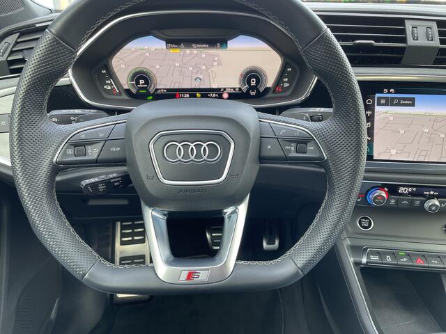 Audi Q3 Sportback 45 TFSI e 245 pk S-line Black Pano sfeer