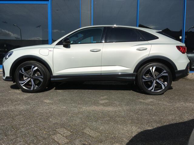 Audi Q3 Sportback 45 TFSIe 245 pk S-Line Black Ed. Pano