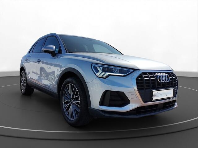 Audi Q3 45 TFSI e S-LINE ** LED, VIRTUAL, PANORAMA, ACC, 19-inch LMV, STANDKACHEL ** 1e EIG - UNFALLFREI ** ** INFORMEER OOK NAAR ONZE AANTREKKELIJKE FINANCIAL-LEASE TARIEVEN **