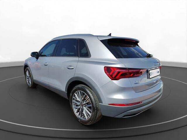 Audi Q3 45 TFSI e S-LINE ** LED, VIRTUAL, PANORAMA, ACC, 19-inch LMV, STANDKACHEL ** 1e EIG - UNFALLFREI ** ** INFORMEER OOK NAAR ONZE AANTREKKELIJKE FINANCIAL-LEASE TARIEVEN **