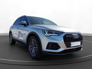 audi-q3-45-tfsi-e-s-line-**-led,-vi